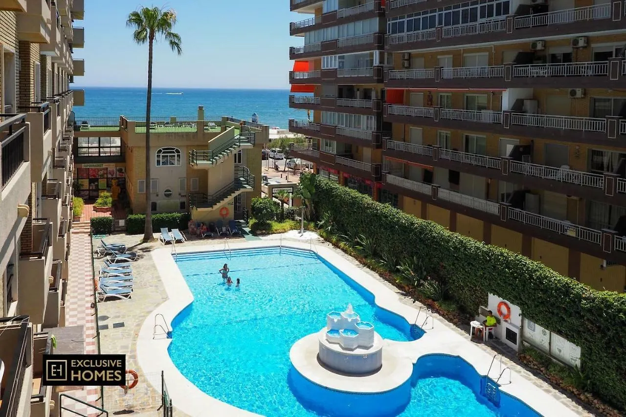 Estupendo Piso En Primera Linea De Playa; Ronda IV Fuengirola 0*,  Spain